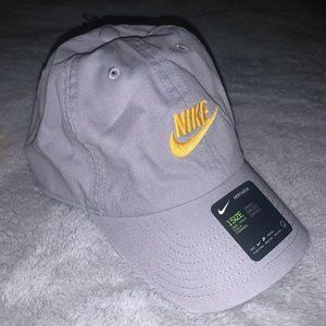Nike dad hat